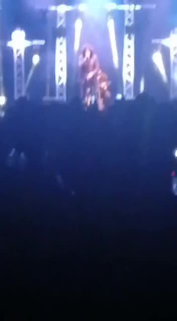 31.07.21 FASANO: Concerto di Renga. Senza psicosi di mascherine. Grazie Renga!