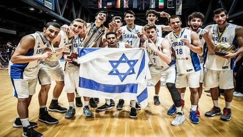 Maccabi Tel Aviv defeats Hapoel to win title