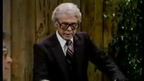 Johnny Carson 1982 Politician * 3 min.