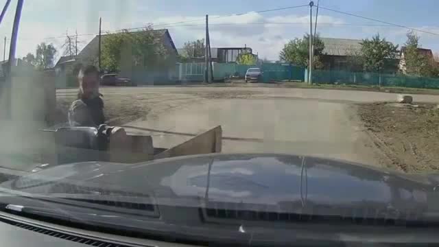 EPIC FUNNY DRIVING FAILS ,IDIOT FUNNY DRIVERS