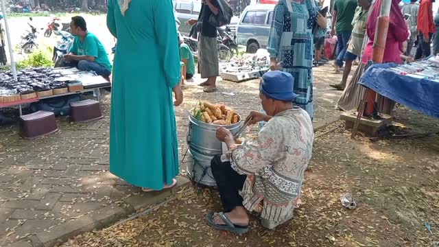 Lumpua Seller $1 (6 seeds)