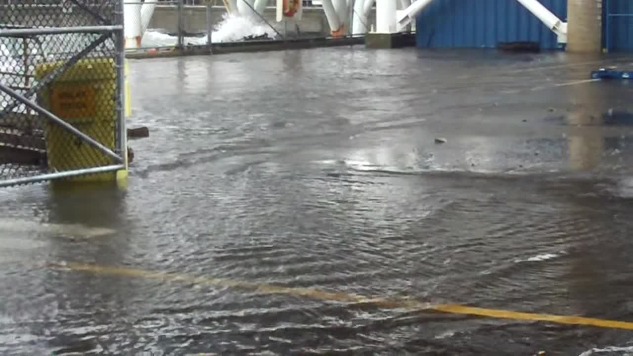 November 2012 Storm Effects BC Ferries Tsawwassen