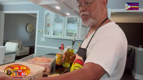 Si Lolo Jose Nagkabuhok While Doing Pork Chicken Adobo?! Hala Bira!