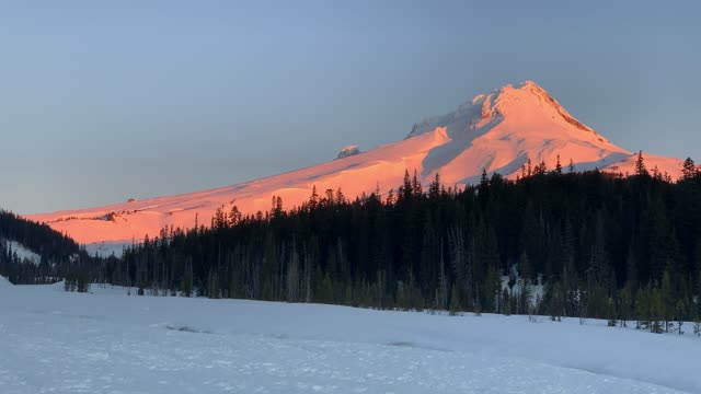 The Pink Glow of the Mountain – White River West Sno Park – Mount Hood – Oregon – 4K