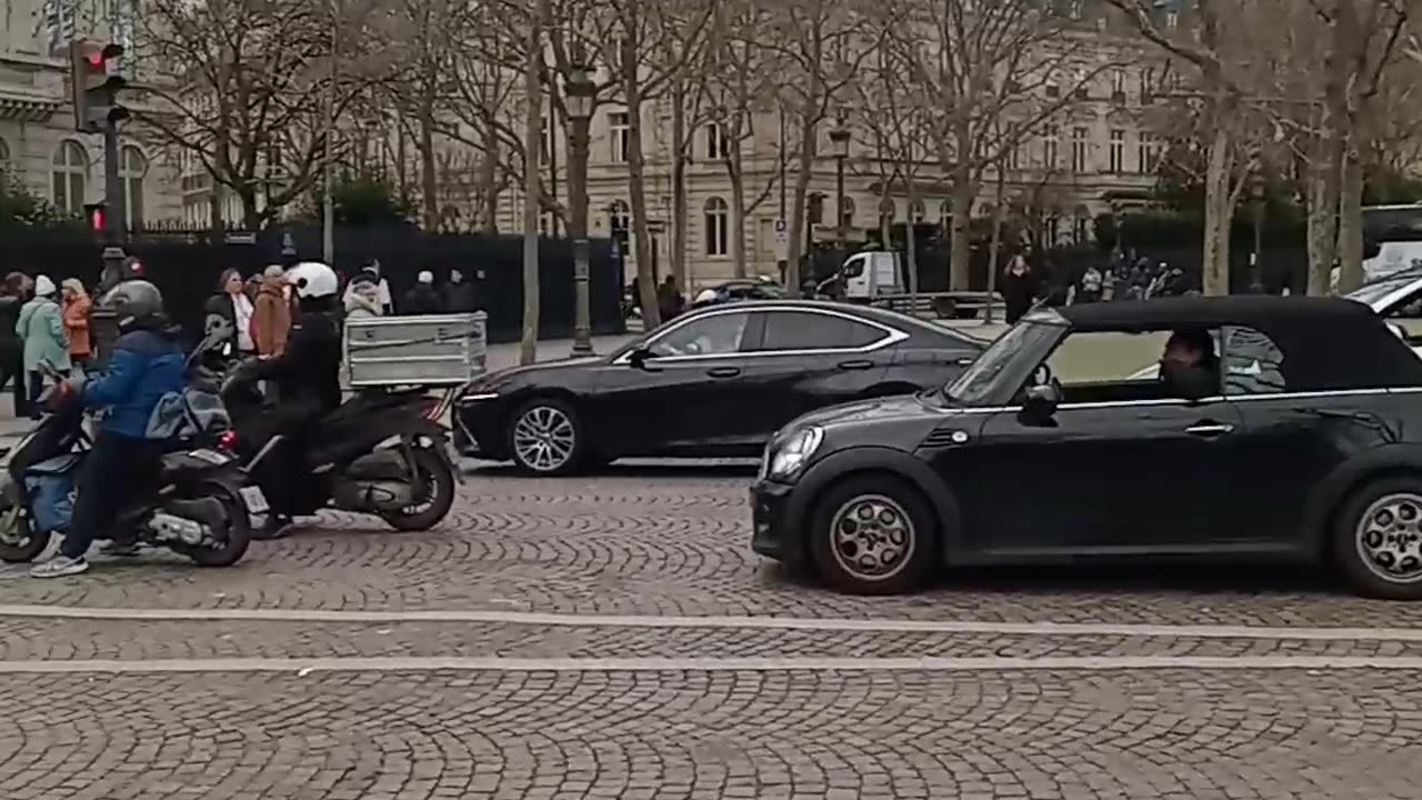 Construction in Paris