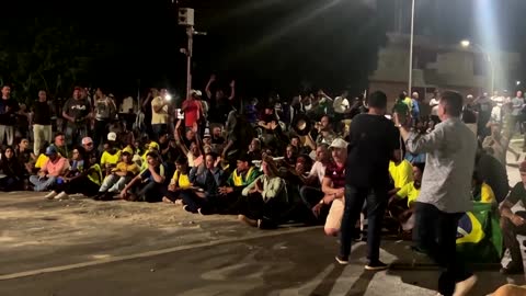 Bolsonaro supporters try to invade Brazil police HQ