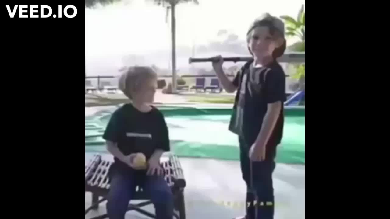 Canada's Justin Trudeau trying to speak English explaining water bottles