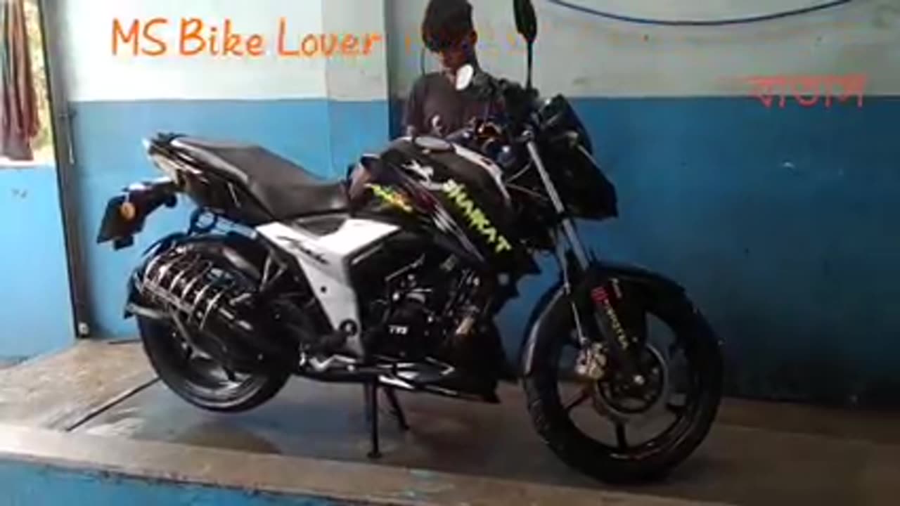 বাইকের ফোম ওয়াশ