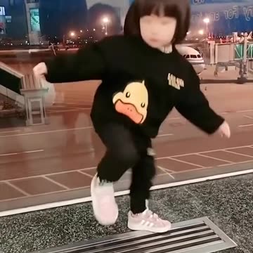 Little girl shows off hoverboard dance moves