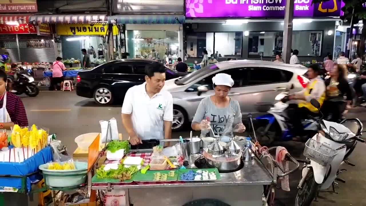 Steamed Rice Dumplings in Thailand