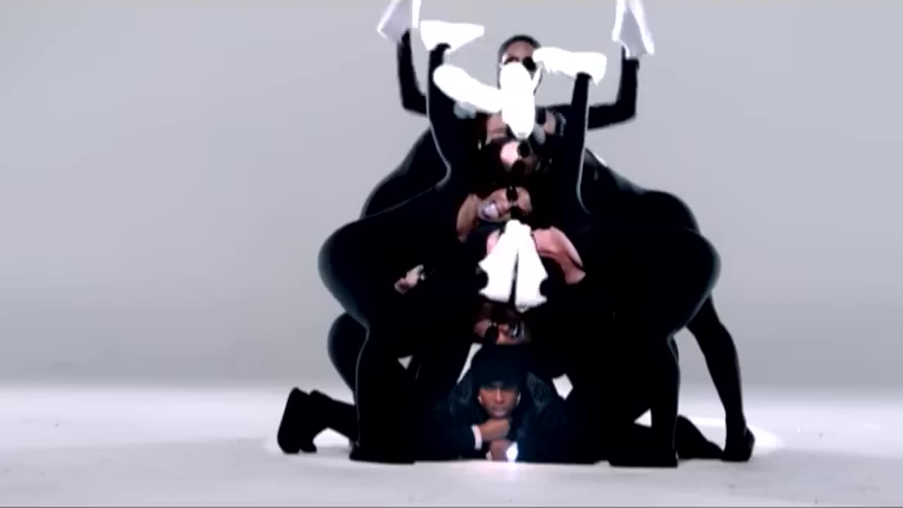 Missy Elliott - ChingALing (Video)