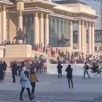 Protestors are attempting to breach the Government