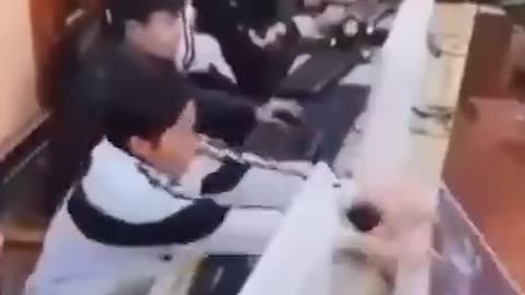 Funny Fails Video!!