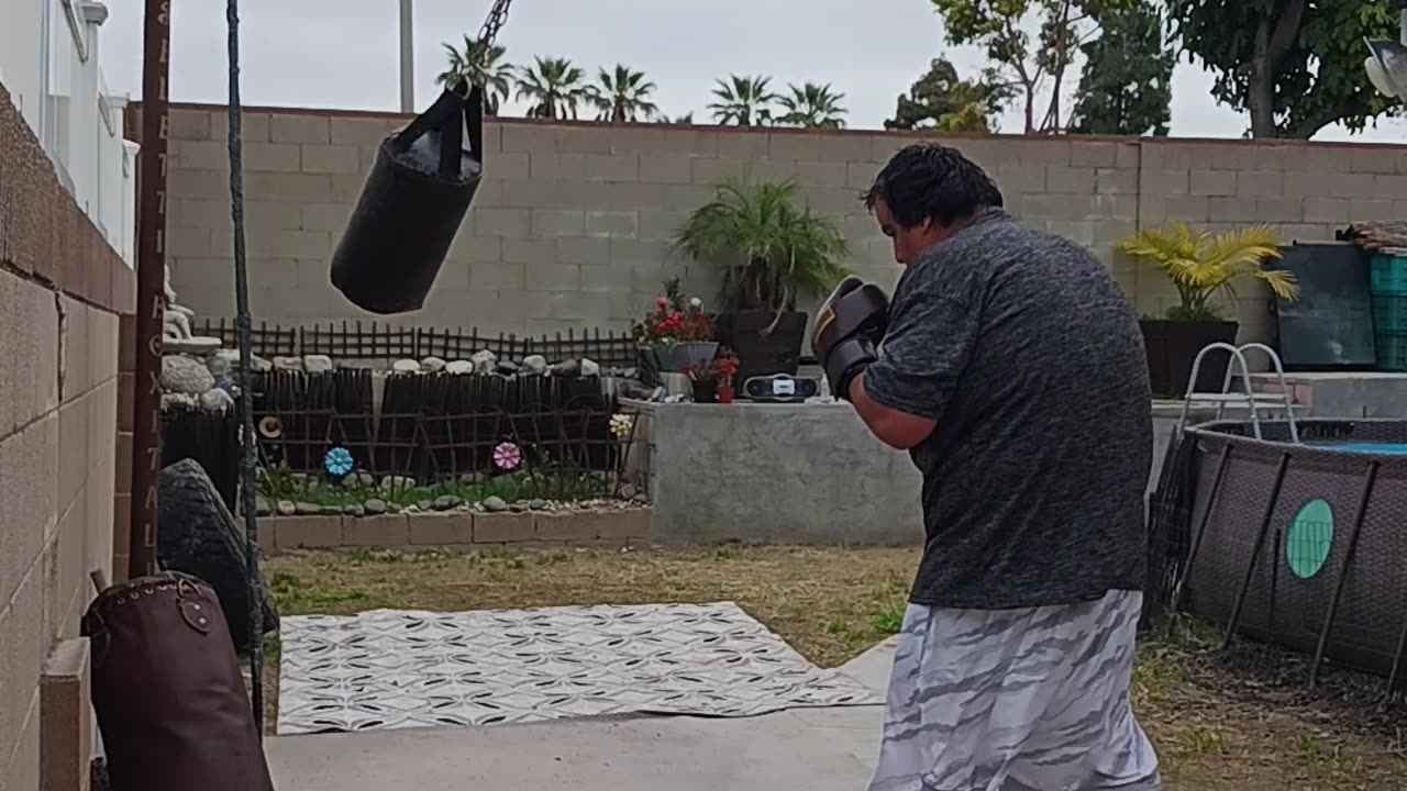 Prolast 15 Pound Custom Leather Punching Bag Workout Part 6. Boxing Work!