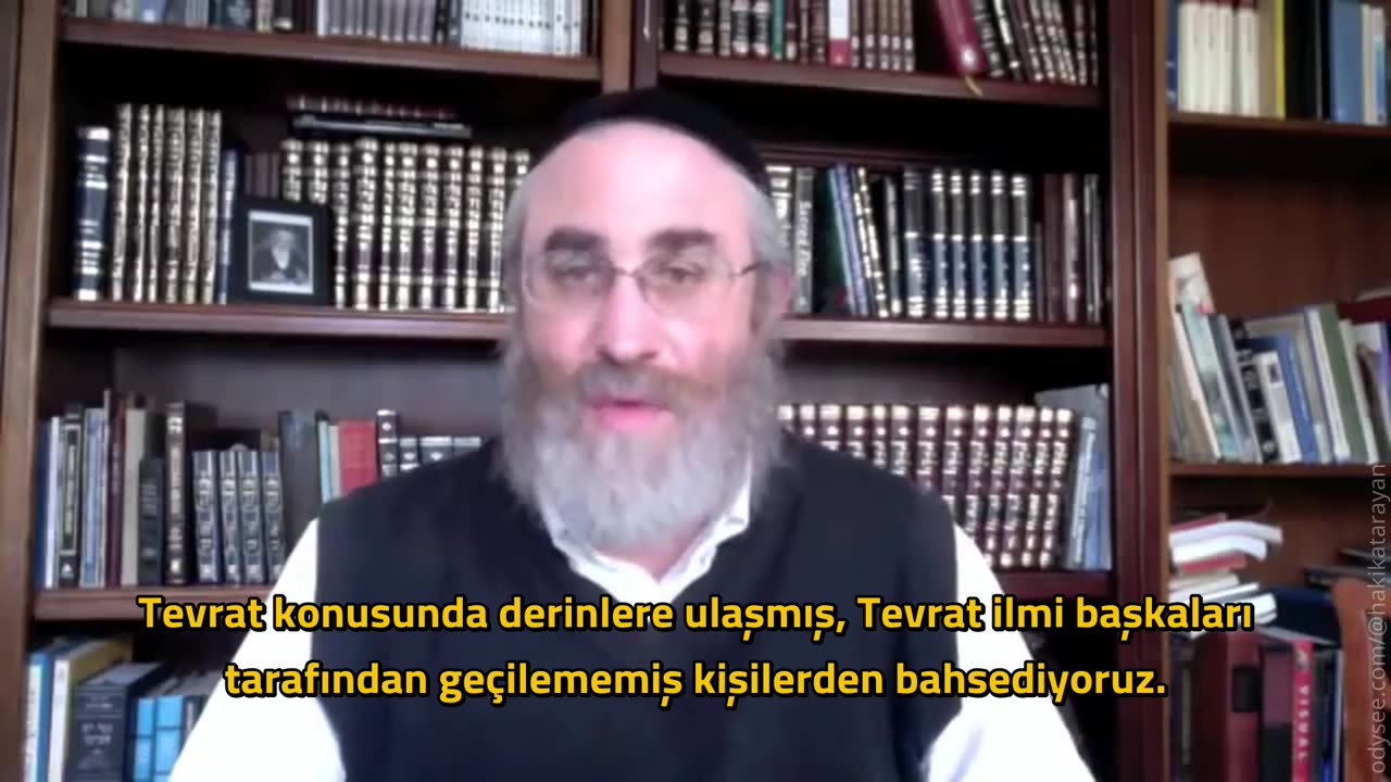 Yahudi'ler neden yalnız Tevrat'a inanmaz da yanına Talmud'u ekler?