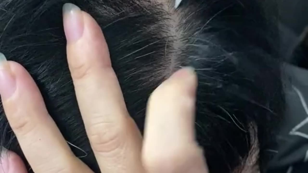 Pluck gray hair in a healthy way #1