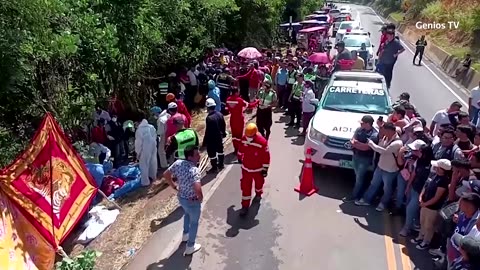 Several are killed as a bus filled with students crashes in Peru