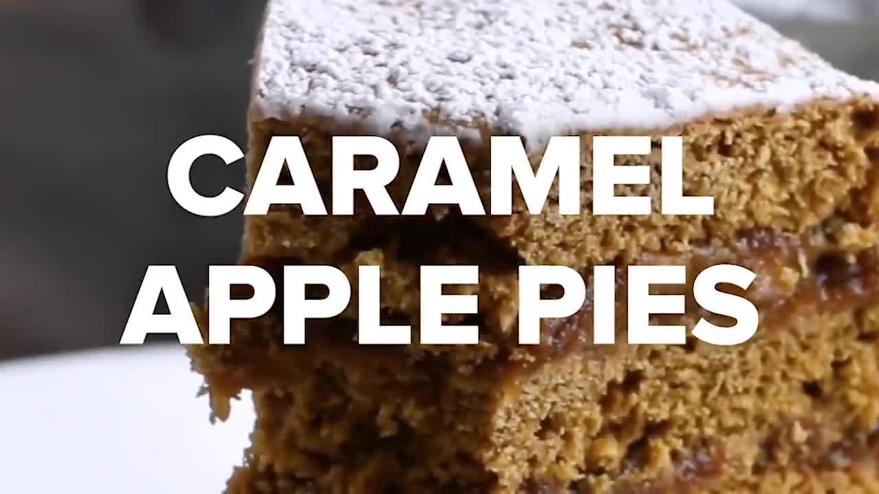 CARAME APPLE PIES