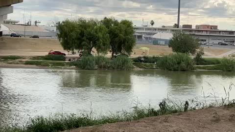 Live - Laredo Tx - Port of Entry