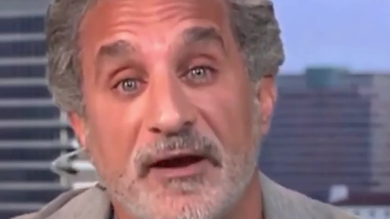 Bassem Youssef avec la chaîne britannique Piers Morgan