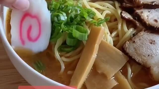 How to Make ICHIRAKU RAMEN from NARUTO Anime Eats shorts