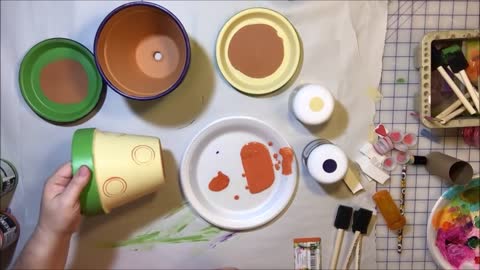 DIY paints made these fun summer pots to decorate my outdoor table