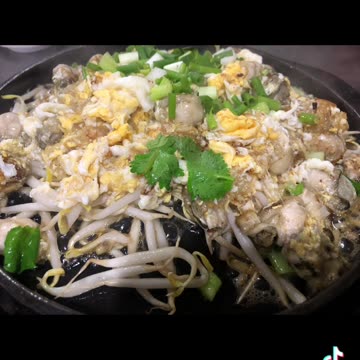 Very reasonably priced excellent Thai food dinner US$70 for 3 in Bangkok