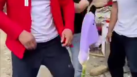 😂😂