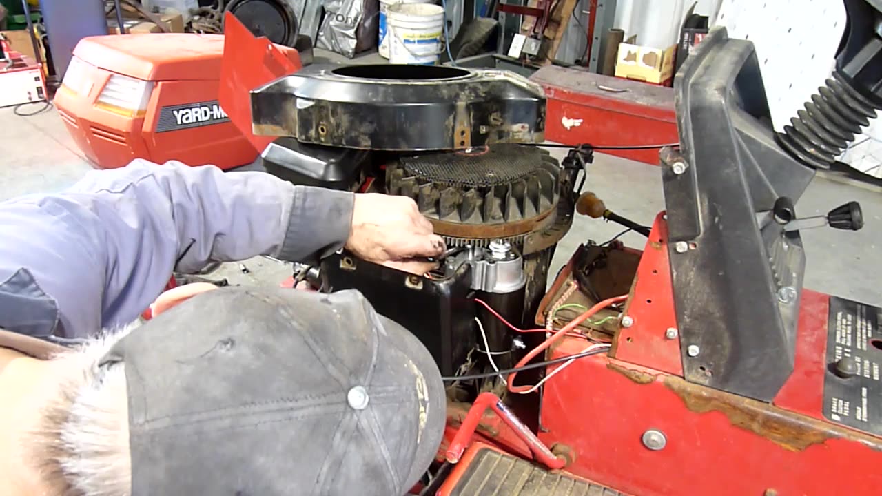 Garden tractor fix em up Episode 137