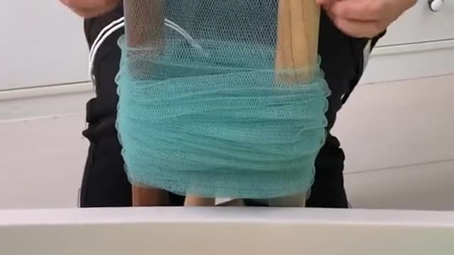 How It's Made: Jumbo Shower Mesh Sponge