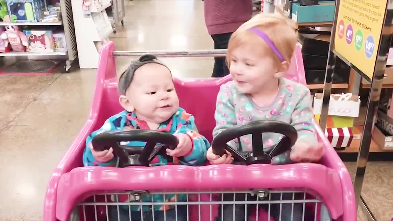 baby siblings