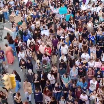 Students demonstrate in more than thirty cities in Spain to warn about mental health problems