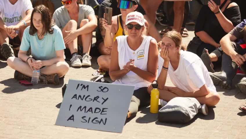 New Zealanders peacefully standing up for freedom while the government spreads misinformation