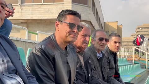 حضور علیرضا فغانی در ورزشگاه دستگردی