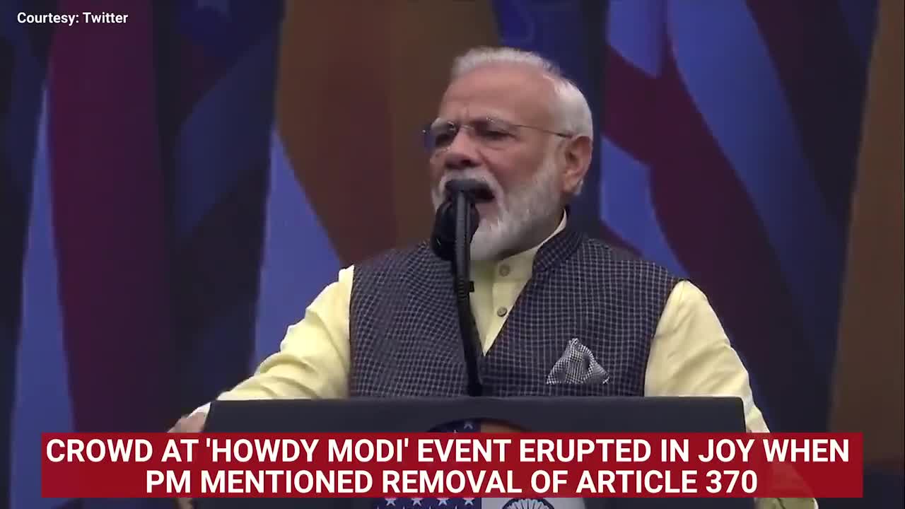 #HowdyModi: When Trump got wowed by the crowd's response on Kashmir - POTUS