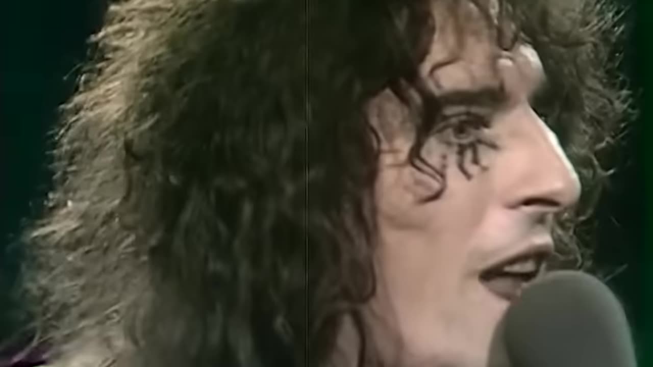 Alice Cooper - Under My Wheels - 1971