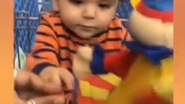 Try not to laugh// funny baby's viedos complications :)