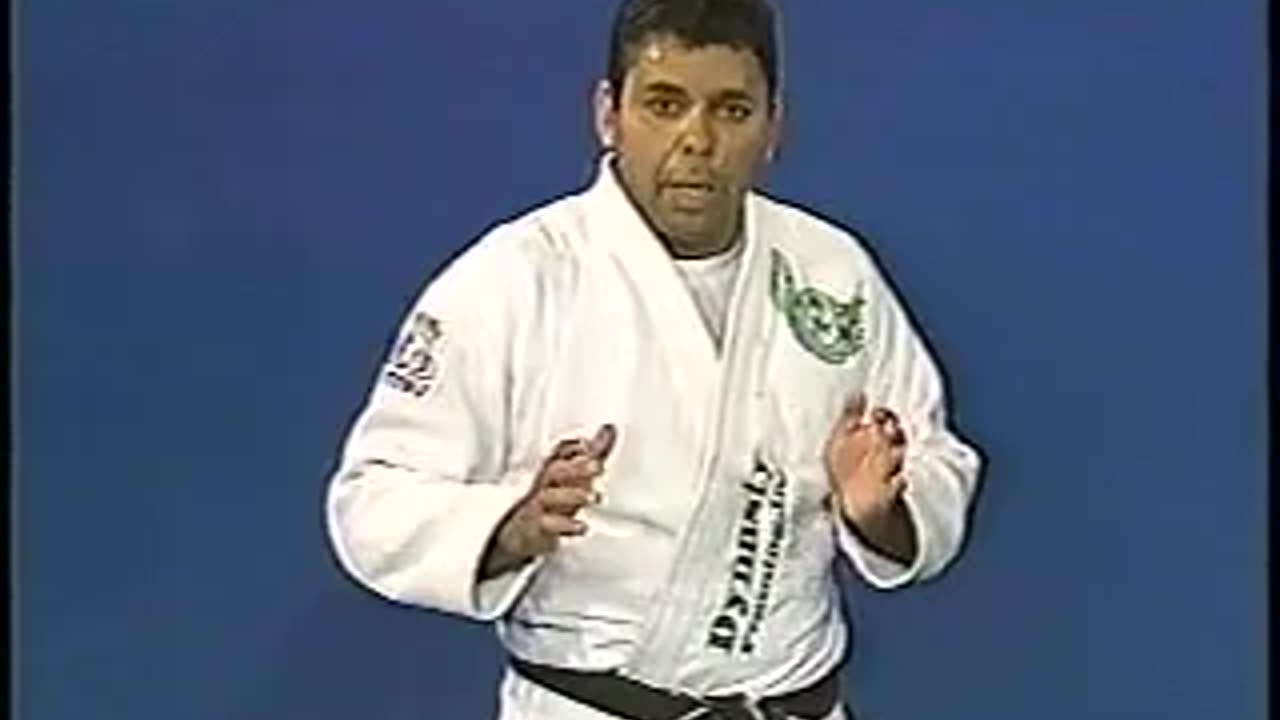 Joe Moreira BJJ Volume 20 Hand to Hand Multiple Attackers