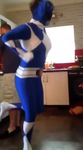 Dancing power ranger lol