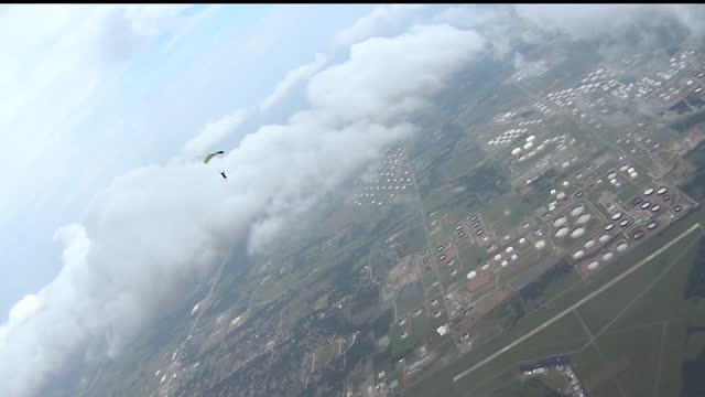 Wingsuit Hybrid and almost some XRW