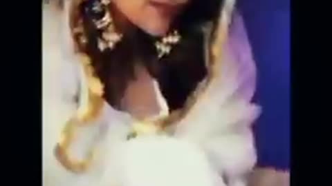 #reel #clip #फिल्मी #bollywood #gazabpost #madhukiran #viralpost #fashion