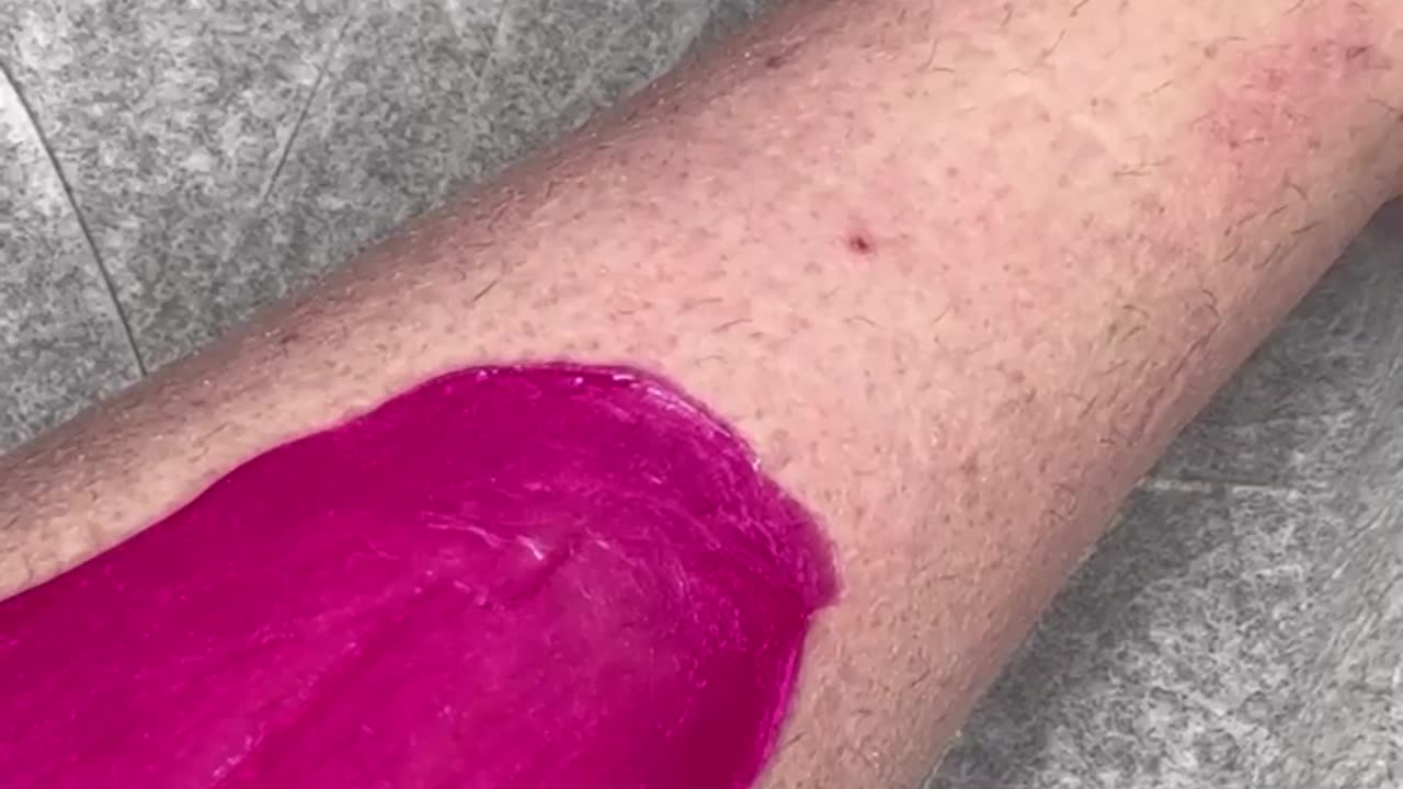 Leg Waxing with Sexy Smooth Tickled Pink Hard Wax by @Knchilders_