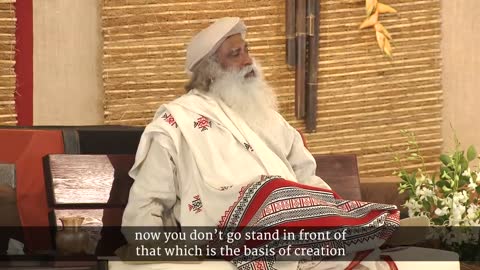 Should you pray to God? Sadhguru’s answer might be a total surprise, check and found it out