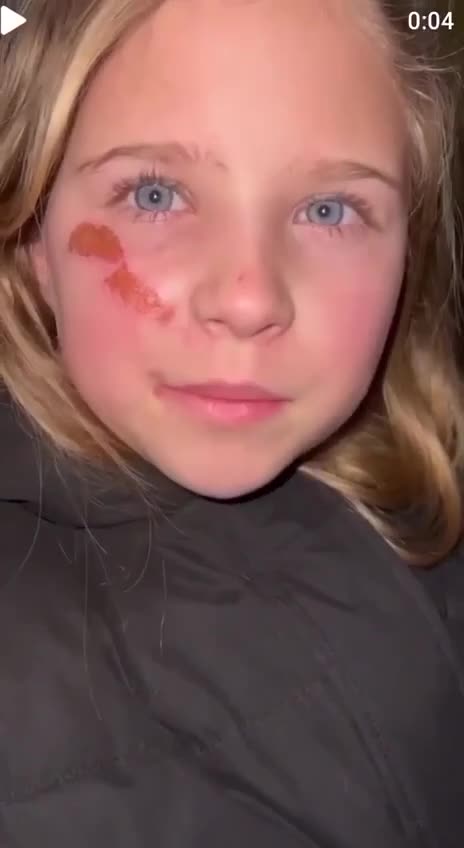 Ukrainian girl called on Putin to end the war / no war / stop russia