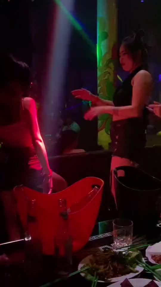 Dance show girls 000005