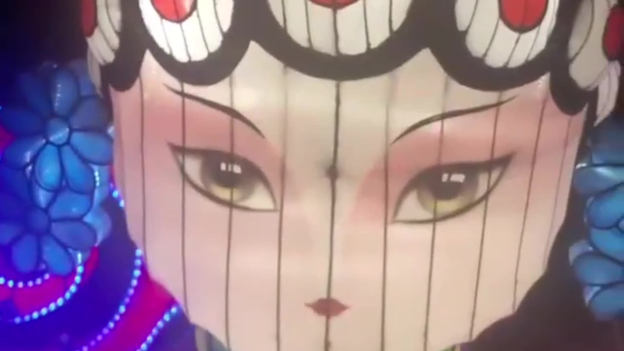 Video selfie with lighted lady!