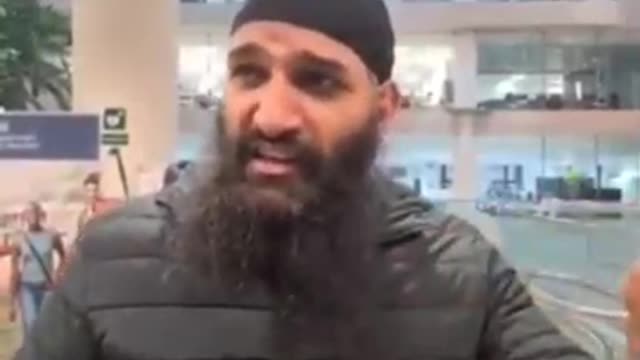 Education Dp-Keiner trägt Maske!