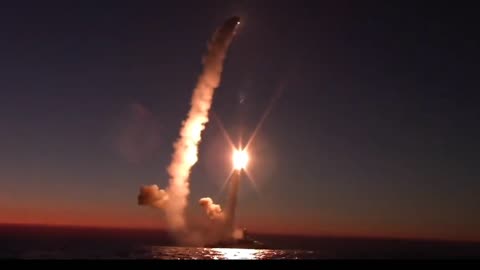 Russian lonchd missiles on Ukaraine from the Black sea