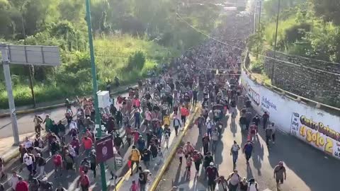 NOW - Large migrant caravan has left Tapachula, Mexico for the US.