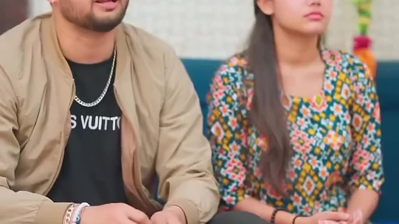 Papa laye beti ke liye car